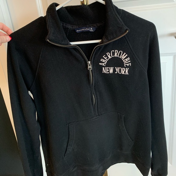 Abercrombie quarter zip black sweater size M - Picture 1 of 6